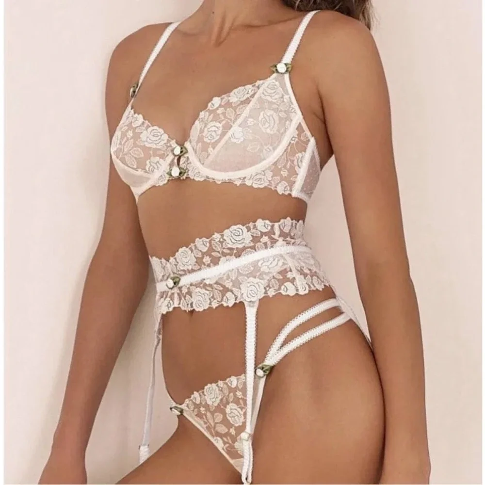 For Love & Lemons Sweetheart Floral Rose Lace Bra‎ White Cream Bridal Lingerie S